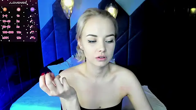 StephanieSweety online show from 27, 2, 2025