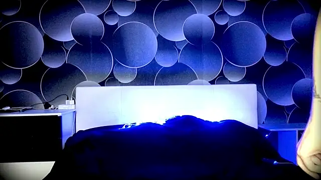 StephanieSweety online show from 31, 10, 2025