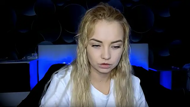 StephanieSweety online show from 14, 11, 2025