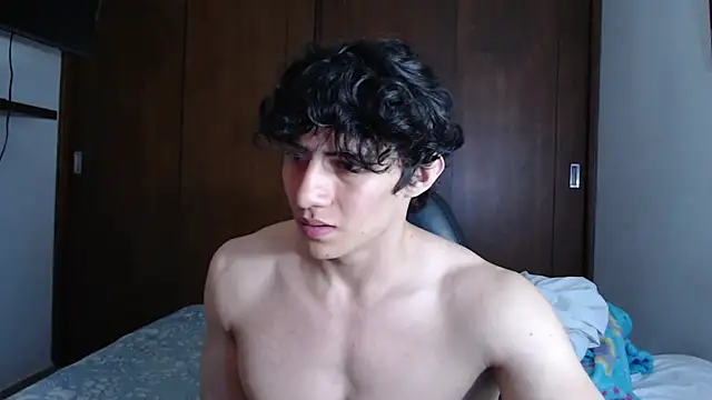 aresholland online show from 8, 2, 2025