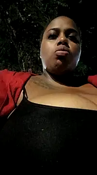 Snapshot of KiaraBrownn chatting on 1, 3, 2025 KiaraBrownn online show from 1, 3, 2025