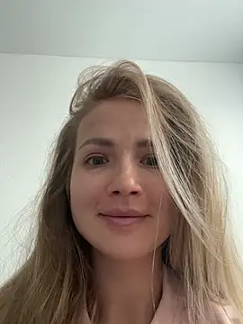 Miya Nika online show from 11, 3, 2025