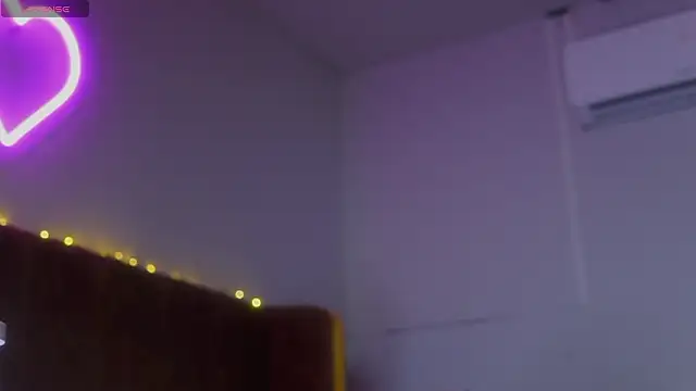 laybunny1 online show from 7, 3, 2026