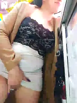 TamySweetness online show from 8, 3, 2025