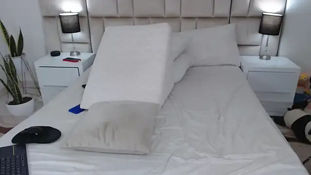 JesicaTaylorxx online show from 20, 9, 2025