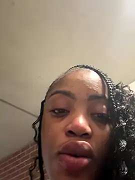 BedroomBullyX5 online show from 15, 9, 2025