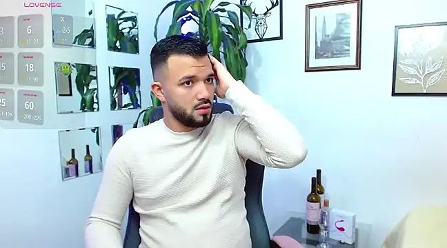 Snapshot of mathew_vidal1 chatting on 11, 3, 2025 mathew vidal1 online show from 11, 3, 2025