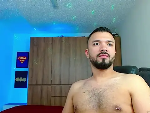 Snapshot of mathew_vidal1 chatting on 28, 11, 2025 mathew vidal1 online show from 28, 11, 2025