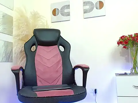 Snapshot of mathew_vidal1 chatting on 31, 10, 2025 mathew vidal1 online show from 31, 10, 2025