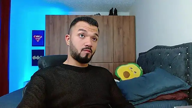 Snapshot of mathew_vidal1 chatting on 19, 11, 2025 mathew vidal1 online show from 19, 11, 2025