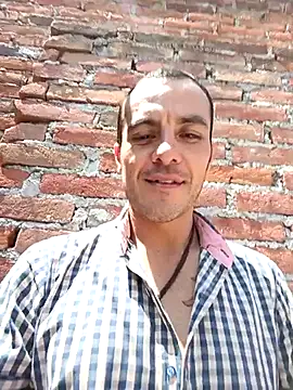 Cojolos online show from 31, 5, 2026