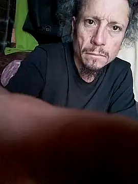 Snapshot of pauloandres chatting on 25, 10, 2025 pauloandres online show from 25, 10, 2025