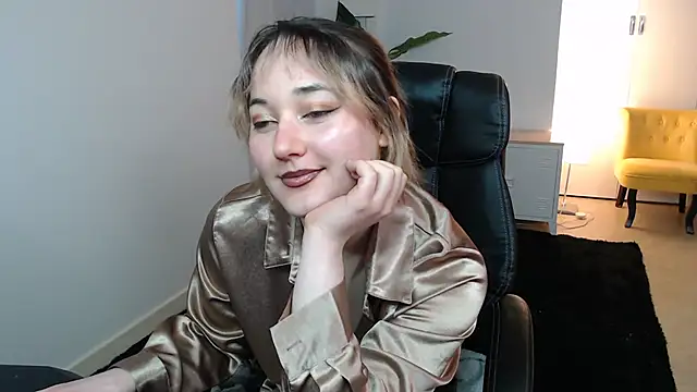 Crystal-dreamt online show from 19, 2, 2026