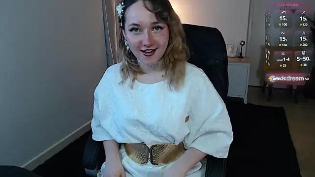 Crystal-dreamt online show from 14, 4, 2026