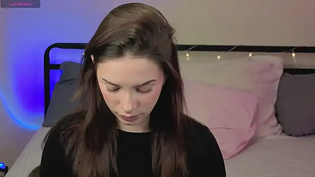 sinthiaroze online show from 22, 11, 2025