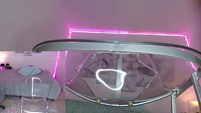 jazmin ross online show from 26, 10, 2025