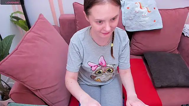 JannaVerdi  online show from 12, 2, 2026