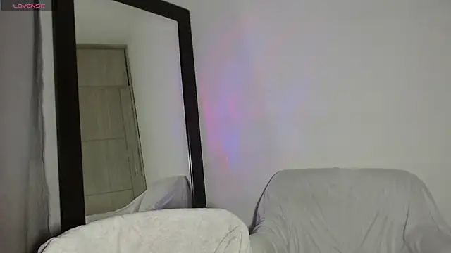 cristal sexybody online show from 13, 3, 2025