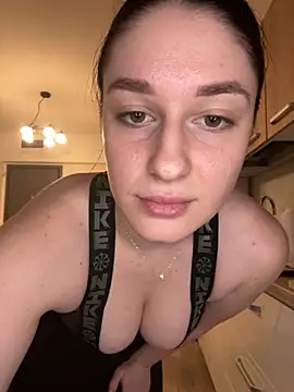 moniqque online show from 8, 9, 2025