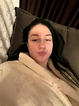 moniqque online show from 5, 1, 2026