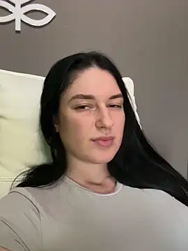 moniqque online show from 13, 10, 2025