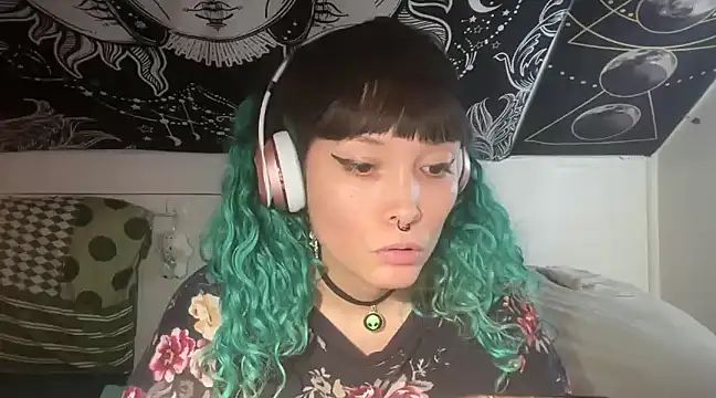 FRRANNKIE online show from 5, 3, 2025