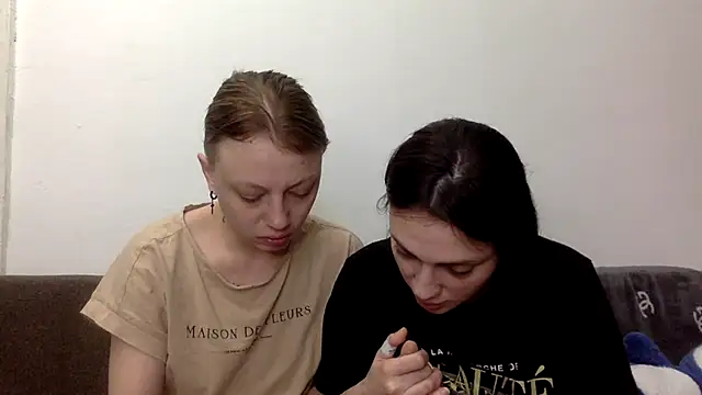 Klementina Aries online show from 1, 3, 2025