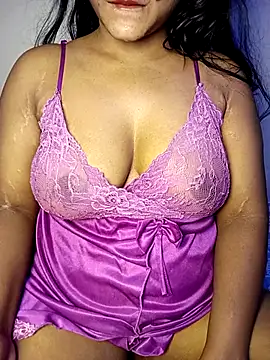 Hotlisa online show from 5, 12, 2025