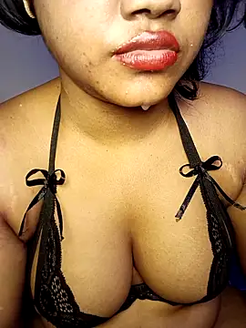 Hotlisa online show from 1, 12, 2025