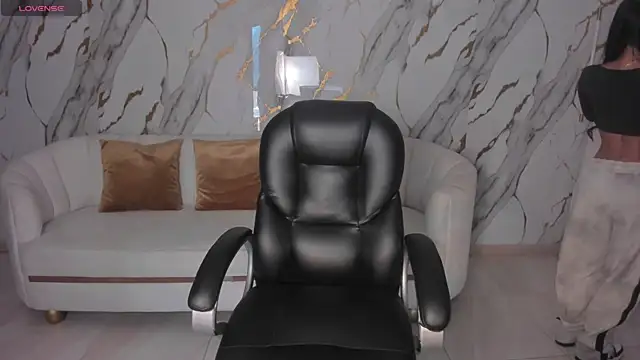 MileyCruz  online show from 12, 3, 2026