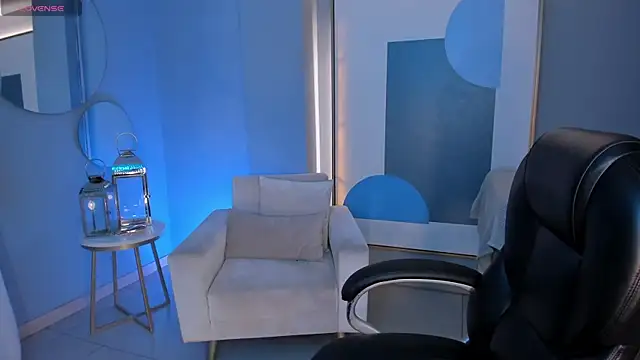 DannaCruz online show from 4, 12, 2025