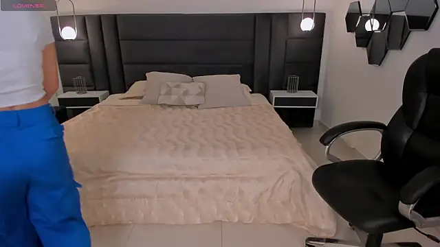 BiancaPierce online show from 23, 9, 2025