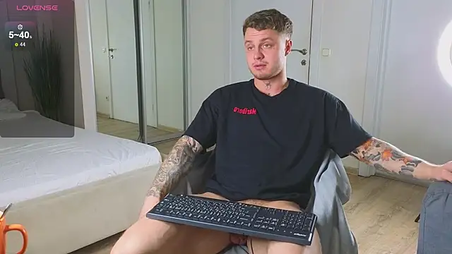 more  than  love online show from 28, 11, 2025