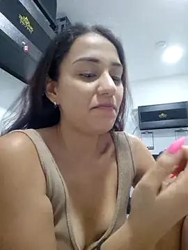 Snapshot of LucianaCarter chatting on 4, 3, 2025 LucianaCarter online show from 4, 3, 2025