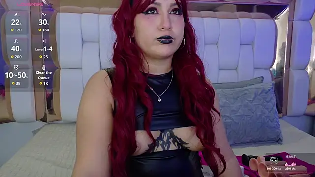 Snapshot of valkiria_moore chatting on 22, 11, 2025 valkiria moore online show from 22, 11, 2025