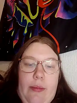 Sexycurvyemilyy online show from 14, 4, 2026