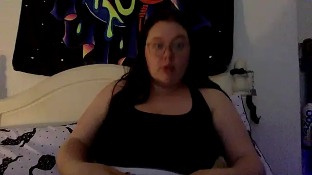 Sexycurvyemilyy online show from 12, 9, 2025