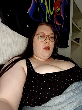 Sexycurvyemilyy online show from 27, 2, 2026