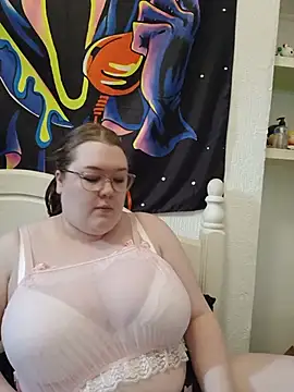 Sexycurvyemilyy online show from 21, 6, 2026
