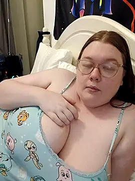 Sexycurvyemilyy online show from 15, 7, 2026