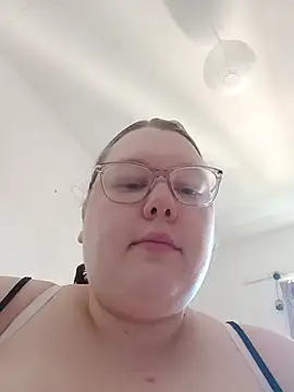 Sexycurvyemilyy online show from 10, 6, 2026