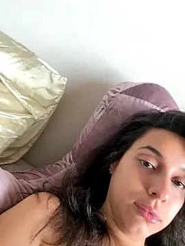 Natur4lBeautyb33 online show from 11, 9, 2025