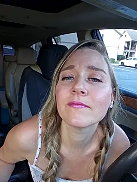 SkyelarSommer online show from 13, 2, 2025