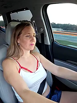 SkyelarSommer online show from 10, 1, 2026