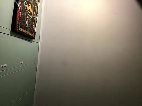 DominiqueX0 online show from 22, 12, 2025