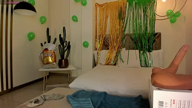 Snapshot of SunnyRivers chatting on 17, 3, 2025 SunnyRivers online show from 17, 3, 2025