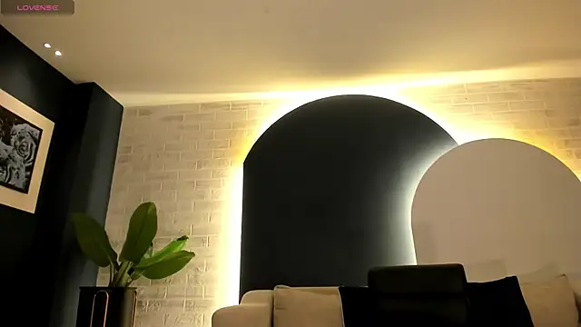 Snapshot of SunnyRivers chatting on 2, 11, 2025 SunnyRivers online show from 2, 11, 2025