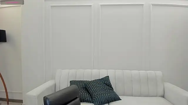 Snapshot of SunnyRivers chatting on 10, 11, 2025 SunnyRivers online show from 10, 11, 2025