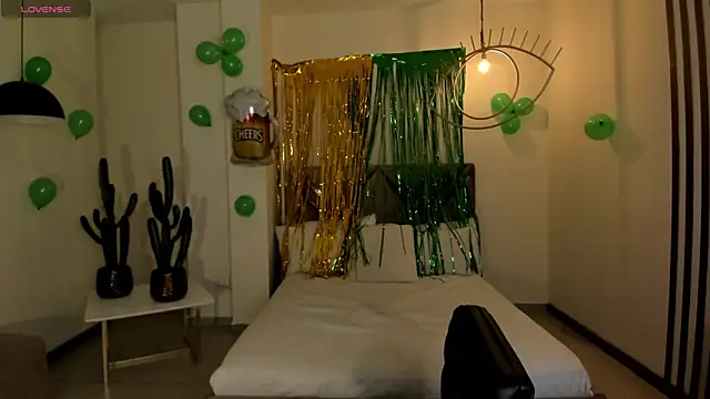 Snapshot of SunnyRivers chatting on 17, 3, 2025 SunnyRivers online show from 17, 3, 2025