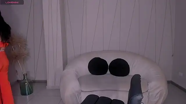 Snapshot of SunnyRivers chatting on 27, 10, 2025 SunnyRivers online show from 27, 10, 2025